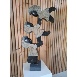 Full of Energy van Dominic Benhura